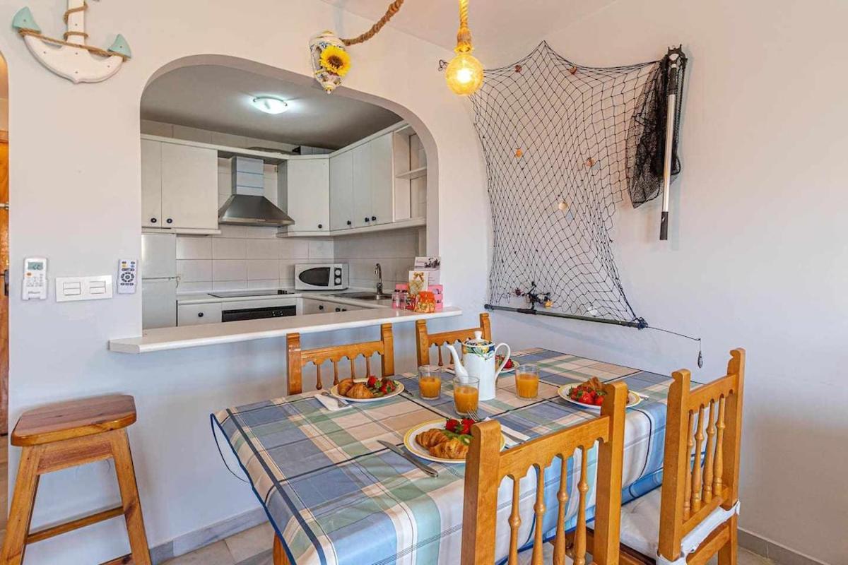 797 Holiday Rentals - Luminoso Piso Para 4 En アロヨ・デ・ラ・ミエル エクステリア 写真